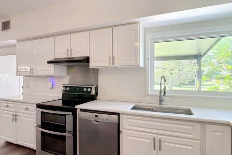 Casa en venta en Punta Gorda, Florida, 4 dormitorios, 315.87 m2 № 2383494 - foto 19
