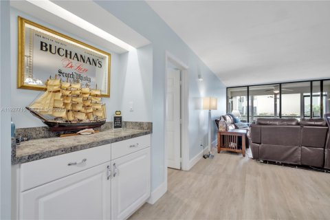 Купить кондоминиум в Сент-Луси, Флорида 3 спальни, 139.73м2, № 2053458 - фото 10