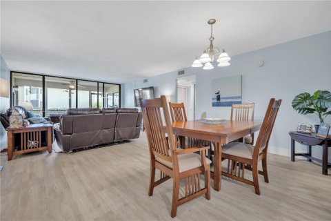 Купить кондоминиум в Сент-Луси, Флорида 3 спальни, 139.73м2, № 2053458 - фото 8