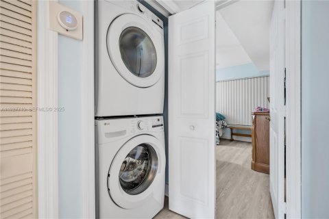 Купить кондоминиум в Сент-Луси, Флорида 3 спальни, 139.73м2, № 2053458 - фото 23