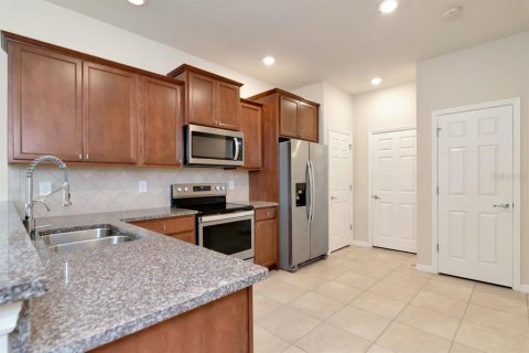 Touwnhouse à vendre à Tampa, Floride: 2 chambres, 147.53 m2 № 2110090 - photo 17