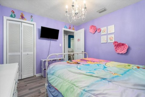 House in Gainesville, Florida 4 bedrooms, 208.66 sq.m. № 1662034 - photo 27