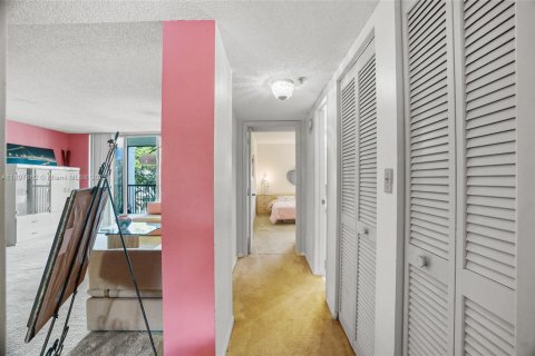 Condominio en venta en Lauderhill, Florida, 3 dormitorios, 164.44 m2 № 1949511 - foto 16
