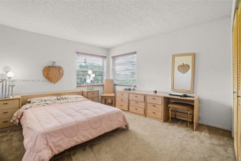 Condominio en venta en Lauderhill, Florida, 3 dormitorios, 164.44 m2 № 1949511 - foto 17
