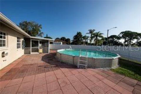 Casa en alquiler en Venice, Florida, 3 dormitorios, 117.34 m2 № 1910928 - foto 5