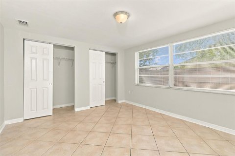 Villa ou maison à louer à Port Richey, Floride: 3 chambres, 121.7 m2 № 2390876 - photo 11