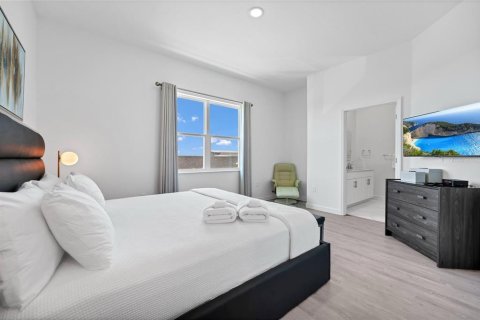 Touwnhouse à louer à Davenport, Floride: 4 chambres, 172.43 m2 № 2215012 - photo 24