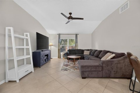 Villa ou maison à vendre à Lutz, Floride: 4 chambres, 205.04 m2 № 2356070 - photo 17