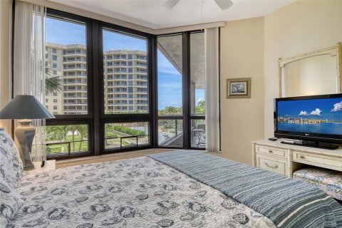 Copropriété à vendre à Longboat Key, Floride: 2 chambres, 148.46 m2 № 1826728 - photo 17