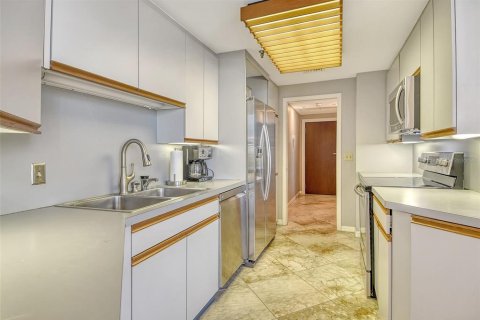 Copropriété à vendre à Longboat Key, Floride: 2 chambres, 148.46 m2 № 1826728 - photo 11