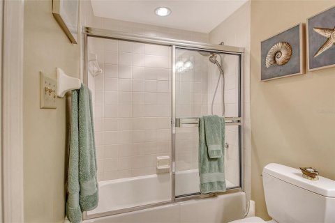 Copropriété à vendre à Longboat Key, Floride: 2 chambres, 148.46 m2 № 1826728 - photo 19