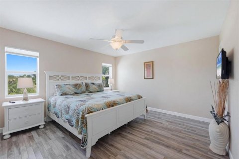 House in Placida, Florida 2 bedrooms, 117.43 sq.m. № 2197748 - photo 25