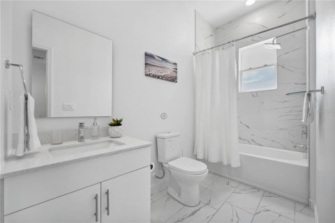 Touwnhouse à louer à Davenport, Floride: 5 chambres, 190.26 m2 № 2380616 - photo 14