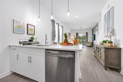 Touwnhouse à louer à Davenport, Floride: 5 chambres, 190.26 m2 № 2380616 - photo 7