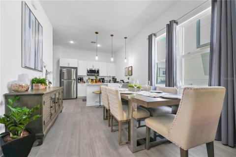 Touwnhouse à louer à Davenport, Floride: 5 chambres, 190.26 m2 № 2380616 - photo 10