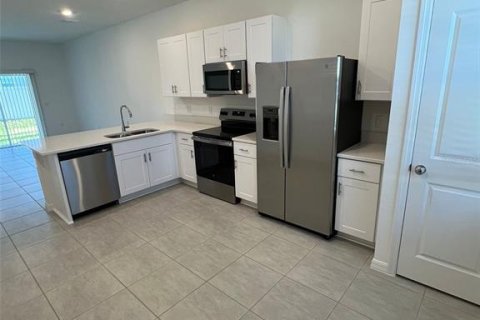 Adosado en alquiler en Kissimmee, Florida, 2 dormitorios, 113.25 m2 № 1901504 - foto 4