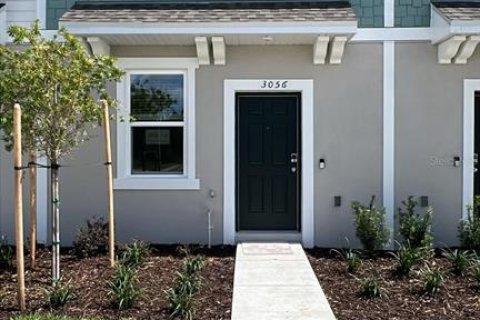 Adosado en alquiler en Kissimmee, Florida, 2 dormitorios, 113.25 m2 № 1901504 - foto 1
