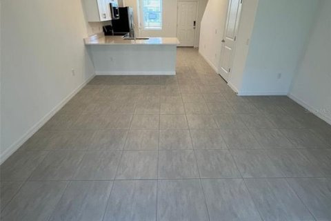 Adosado en alquiler en Kissimmee, Florida, 2 dormitorios, 113.25 m2 № 1901504 - foto 5