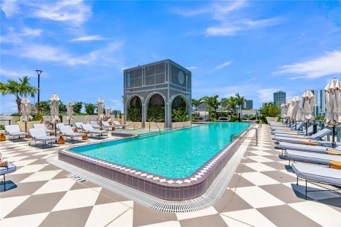 Condominio en Miami, Florida, 2 dormitorios  № 2244366