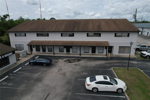 Commercial property in Longwood, Florida 63.82 sq.m. № 2221798