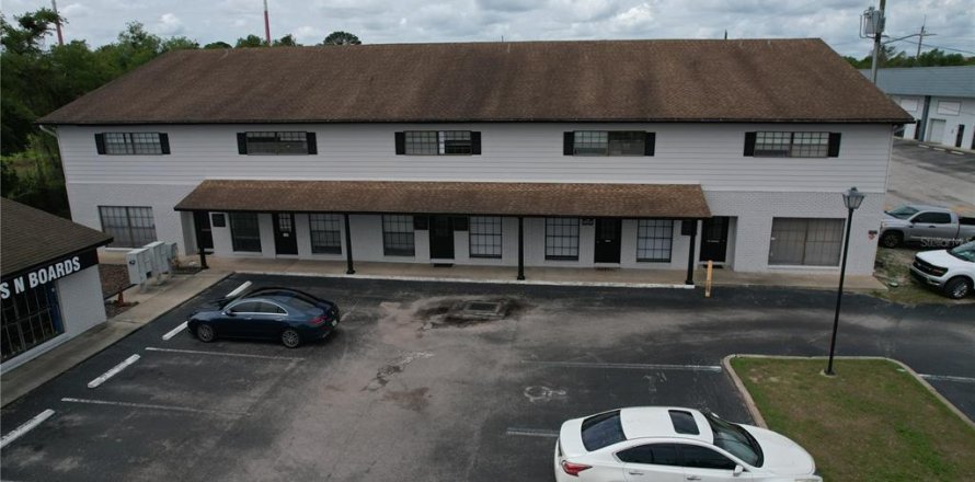 Commercial property in Longwood, Florida 63.82 sq.m. № 2221798