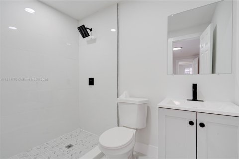 House in Miramar, Florida 3 bedrooms, 96.25 sq.m. № 1774261 - photo 26
