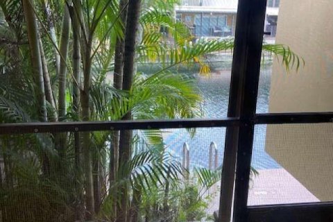 Townhouse in Miami Lakes, Florida 3 bedrooms, 135.64 sq.m. № 2183050 - photo 7