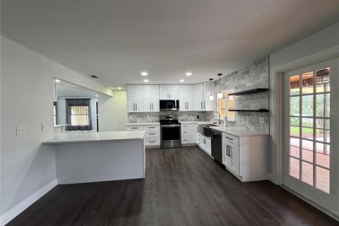Villa ou maison à vendre à Lakeland, Floride: 3 chambres, 176.33 m2 № 2137849 - photo 22