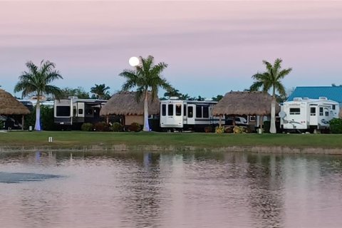 Terreno en venta en Okeechobee, Florida № 1130548 - foto 18