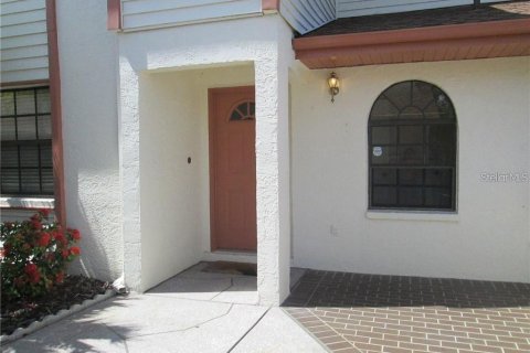 Touwnhouse à vendre à Clearwater, Floride: 3 chambres, 187.94 m2 № 1885079 - photo 2