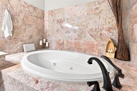 Villa ou maison à vendre à Dunedin, Floride: 2 chambres, 110.83 m2 № 2283482 - photo 23