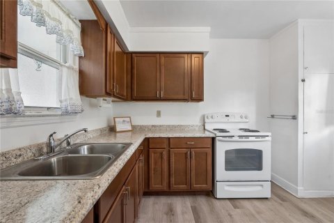 Casa en venta en Orlando, Florida, 3 dormitorios, 110.65 m2 № 2384180 - foto 7