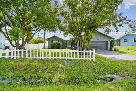 House in Palmetto, Florida 3 bedrooms, 115.76 sq.m. № 1840667 - photo 6