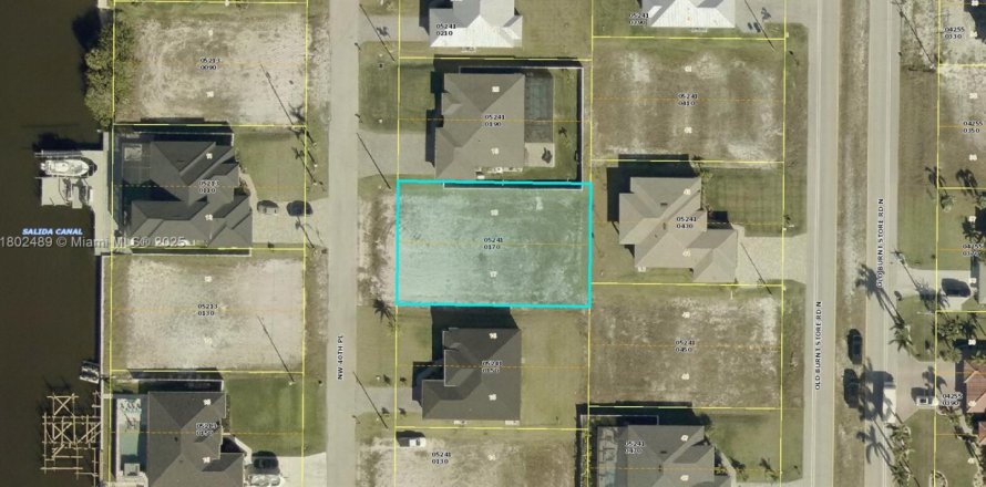 Land in Cape Coral, Florida № 1862123