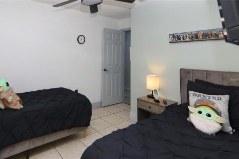 House in Haines City, Florida 4 bedrooms, 184.04 sq.m. № 2234473 - photo 22