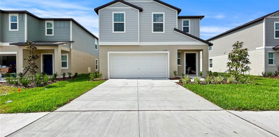 Casa en Land O' Lakes, Florida 4 dormitorios, 173.73 m2 № 1817762