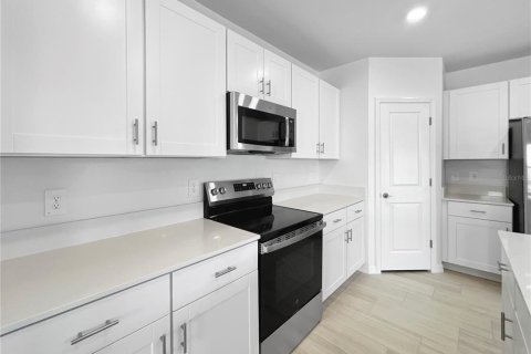 Casa en alquiler en Land O' Lakes, Florida, 4 dormitorios, 173.73 m2 № 1817762 - foto 8