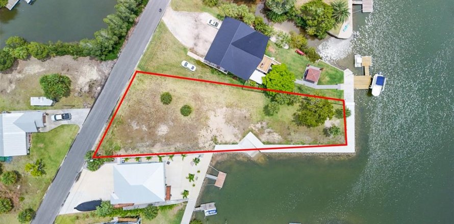 Land in Hernando Beach, Florida № 1418096