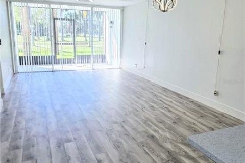 Condominio en venta en Largo, Florida, 2 dormitorios, 86.4 m2 № 1815703 - foto 3