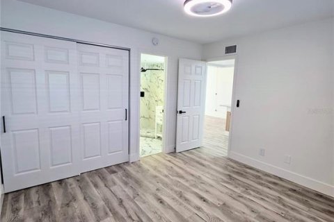 Condominio en venta en Largo, Florida, 2 dormitorios, 86.4 m2 № 1815703 - foto 10