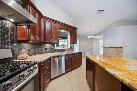Villa ou maison à vendre à Bradenton, Floride: 3 chambres, 215.53 m2 № 1905880 - photo 16