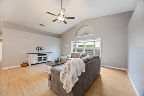 Villa ou maison à vendre à Bradenton, Floride: 3 chambres, 215.53 m2 № 1905880 - photo 7