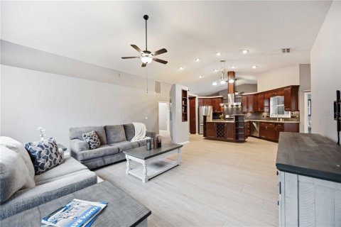 Villa ou maison à vendre à Bradenton, Floride: 3 chambres, 215.53 m2 № 1905880 - photo 5