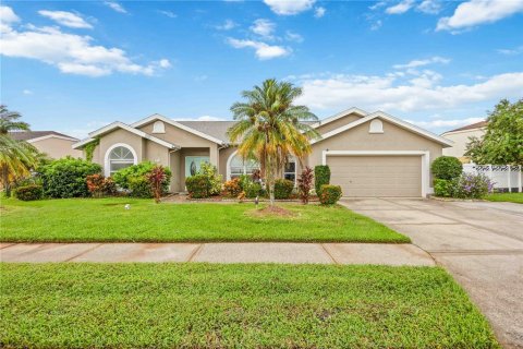 Villa ou maison à vendre à Bradenton, Floride: 3 chambres, 215.53 m2 № 1905880 - photo 1