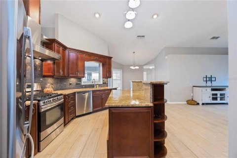 Villa ou maison à vendre à Bradenton, Floride: 3 chambres, 215.53 m2 № 1905880 - photo 4