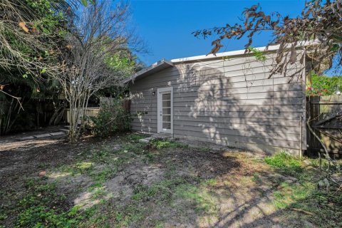 House in Tarpon Springs, Florida 3 bedrooms, 109.62 sq.m. № 2152346 - photo 25