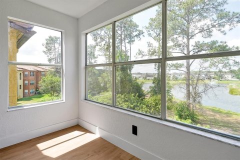 Condo in Orlando, Florida, 2 bedrooms  № 1679295 - photo 24