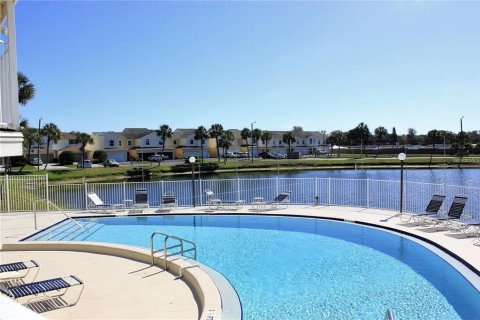 Adosado en alquiler en Kenneth City, Florida, 3 dormitorios, 136.1 m2 № 1917289 - foto 14