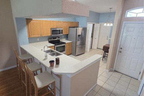 Adosado en alquiler en Kenneth City, Florida, 3 dormitorios, 136.1 m2 № 1917289 - foto 3