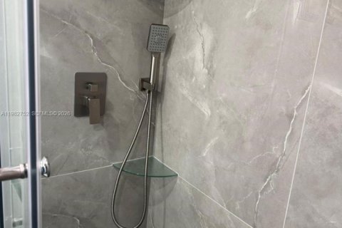 Купить кондоминиум в Майами, Флорида 2 спальни, 102.19м2, № 2049256 - фото 20